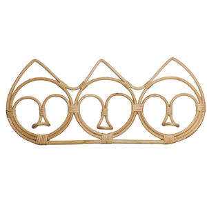 Toby rattan wall hanger with three hooks and circular design - handcrafted natural wall storage for entryway and bedroom